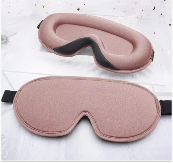 Sleeping mask dark pink